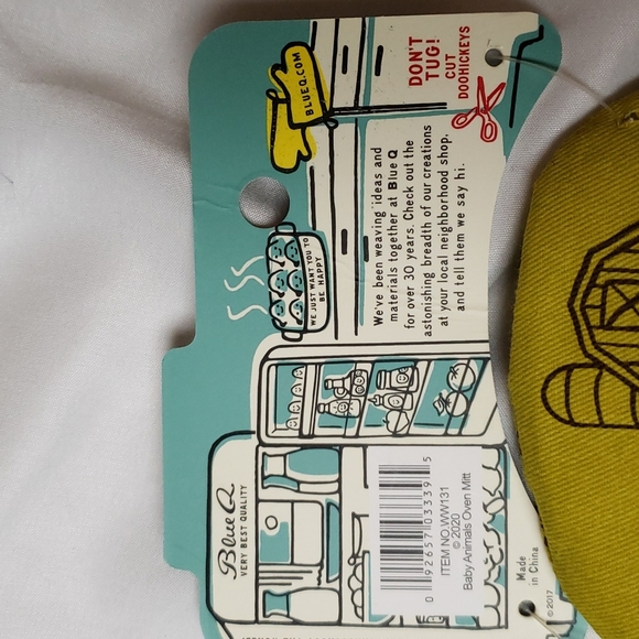 ❤️3/$30 Blue Q  Baby Animals oven mitt - Picture 4 of 9